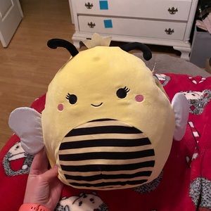 Sunny the Bee Squishmallow